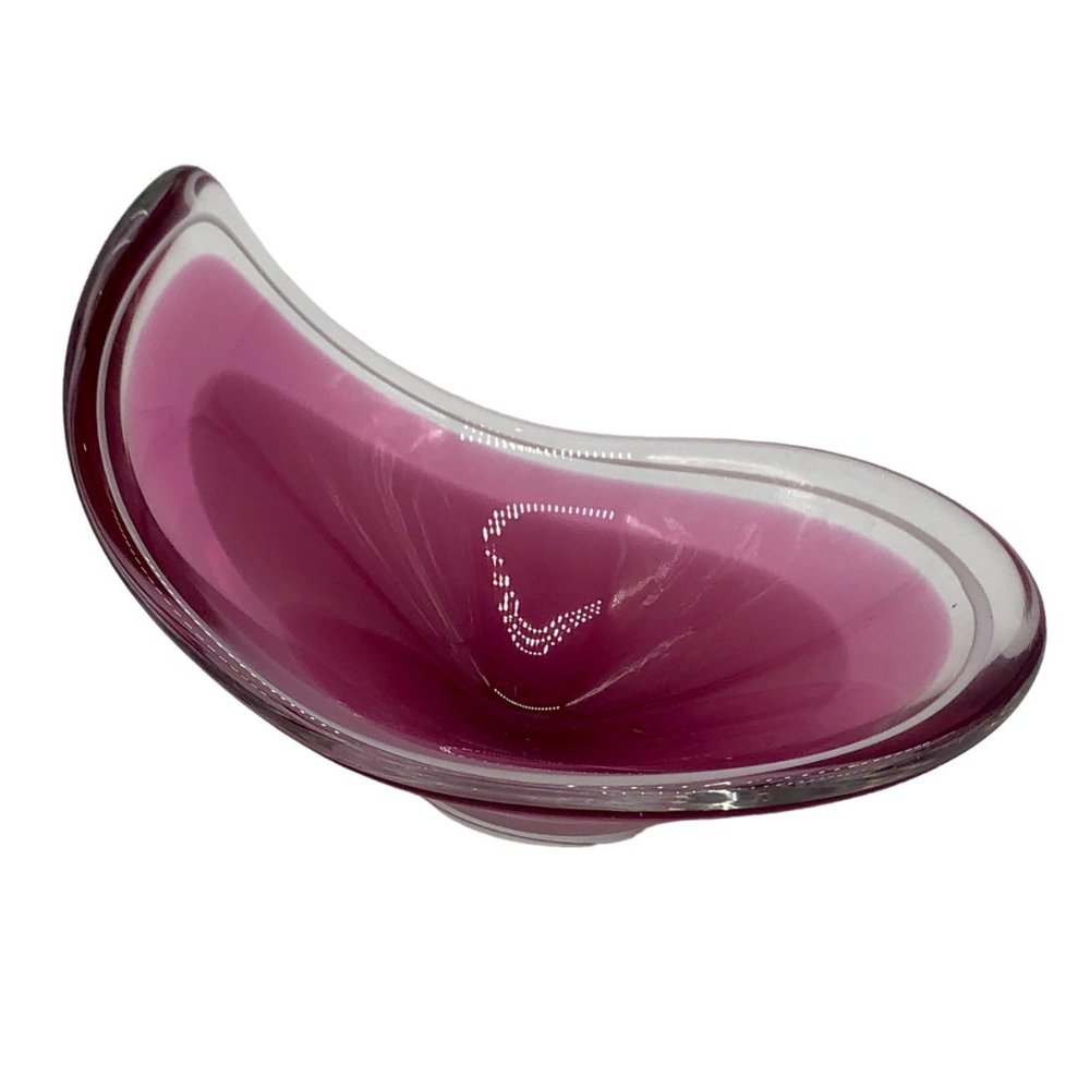 Flygsfors Coquille Cased Art Glass Scoop Bowl Handblown Signed Vintage